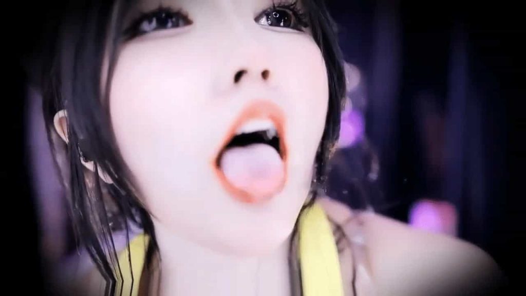 【网易CC 雅恩北北】足球宝贝低视角 娇喘口*【1V】【77.6M】