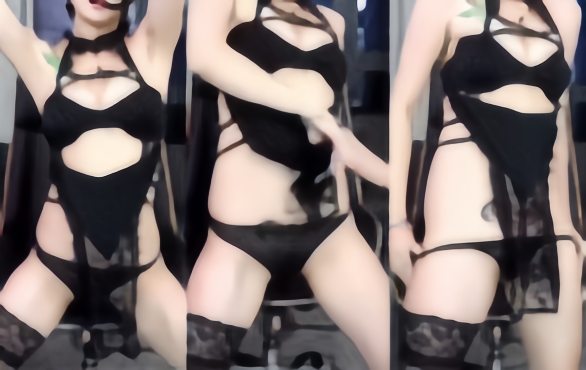 【抖音 填满日记】舞蹈学院极品美女 半裸脱衣舞 露B毛【2V】【66.6M】