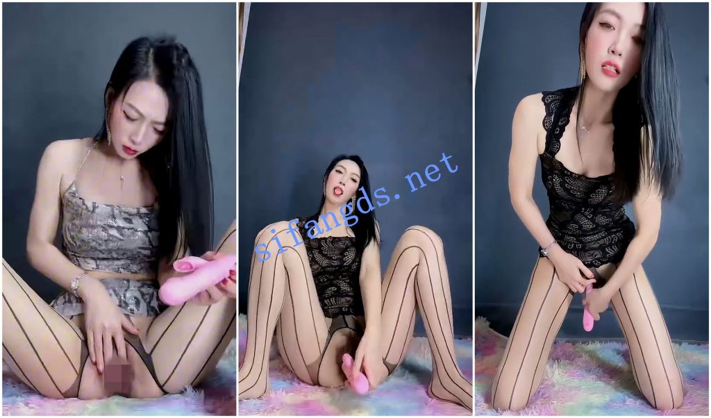 【抖音福利】极品长腿丝袜高跟御姐【拾壹】脸穴同框自X【7V】【2.61G】