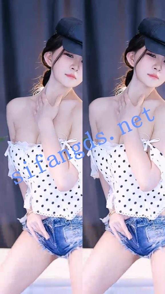 ⭐【时光直播 畅聊】S36 擦边大尺度露内性感骚舞【82V】【6.18G】