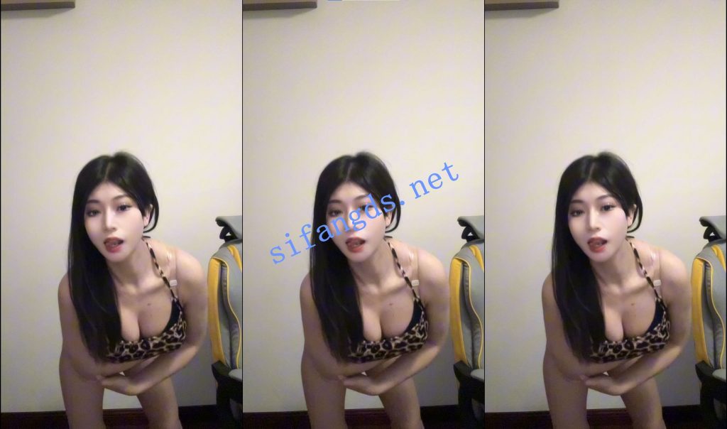 【网易CC】优菈 丁字裤露毛 定制【1V】【177M】