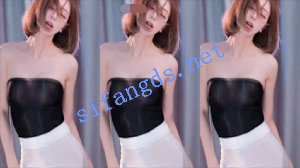 CC 胡椒-40 露脸露点 裸舞脱衣舞 抖胸抖臀骚舞【2V】【335M】