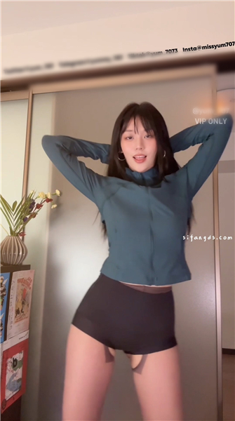 推特裸舞小美女 玉米yum_707 最新裸舞开档丝 哎！刀马刀马！【2V】【159M】