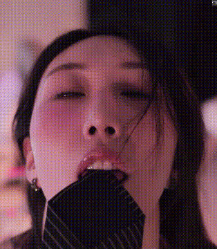 斗鱼 小小玉酱-13 露大半个奶 抖胸舞 抖成球 走光露底等【9V】【515M】