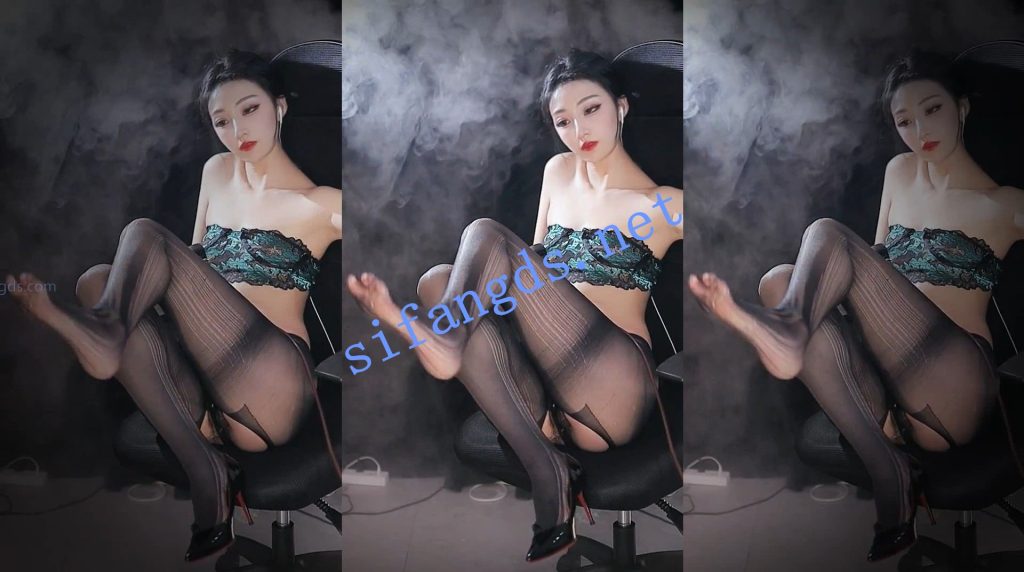 【CC】星也！露毛露逼热舞定制【7V】【1.31G】