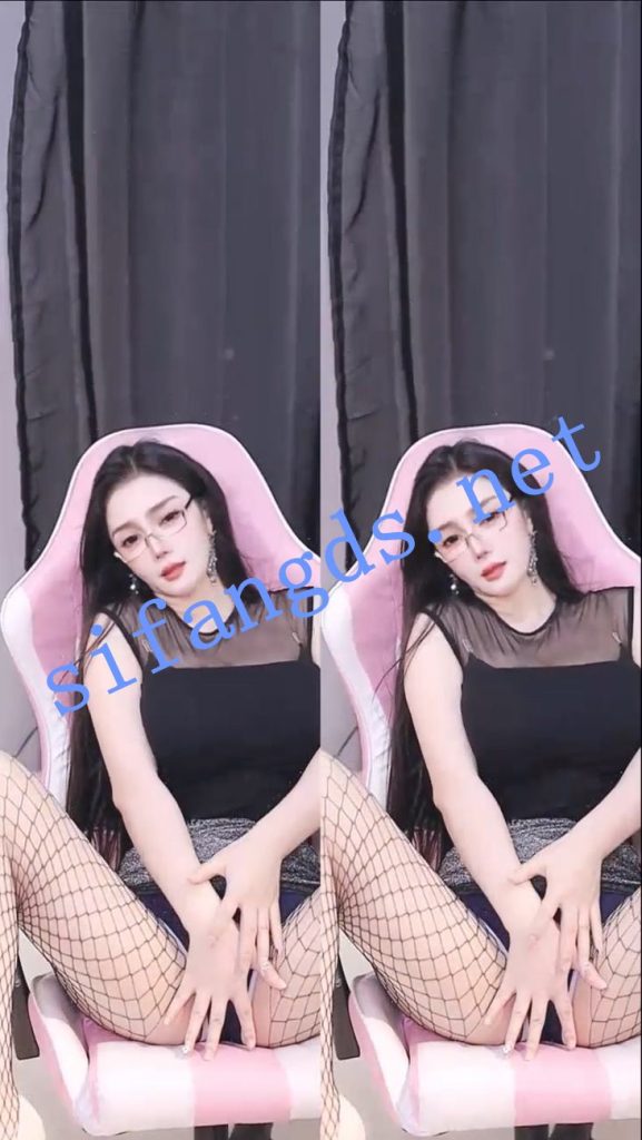 ⭐【时光直播 畅聊】S37 深沟半球 擦边大尺度性感骚舞【82V】【7.07G】