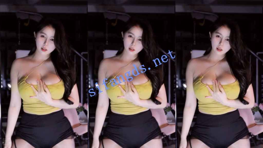 ⭐【斗鱼直播】小酒窝翁馨 尺度抖奶骚舞 走光露点【18V】【3.09G】