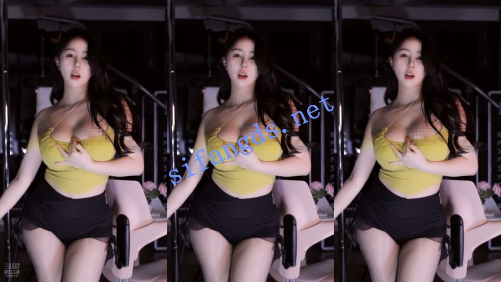 ⭐【斗鱼直播】小酒窝翁馨 尺度抖奶骚舞 走光露点【18V】【3.09G】