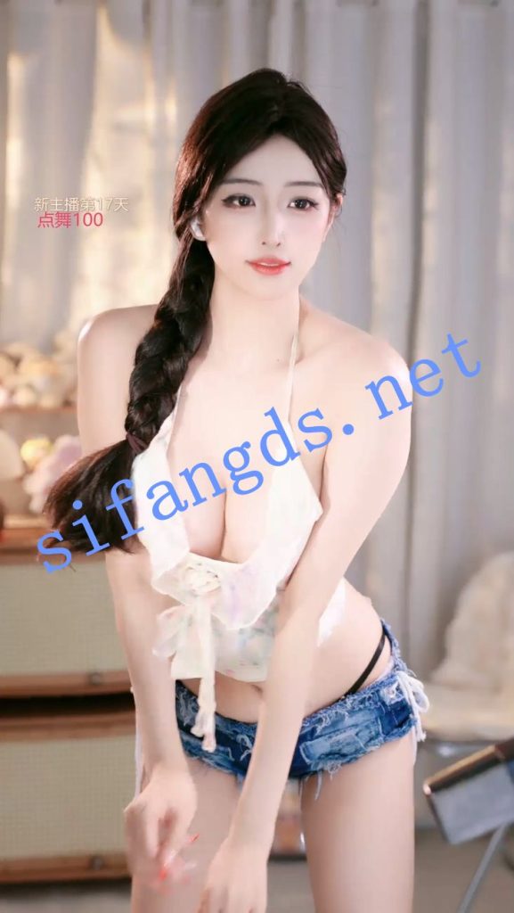 ⭐ 【畅聊直播】奶龙教主 擦边尺度骚舞 走光露点【42V】【3.67G】