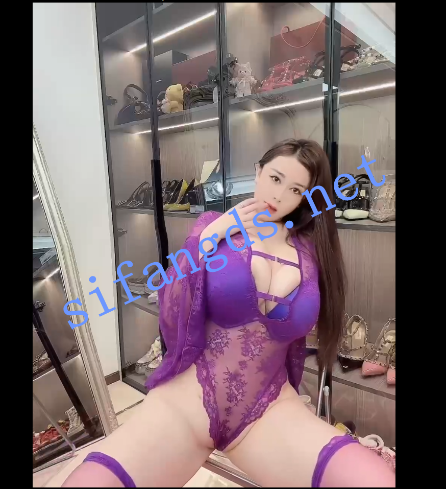 【抖音巨乳】芷仪g宝 大诗瑶无套女上狂喷6次水 露脸吃鸡【6V】【133M】