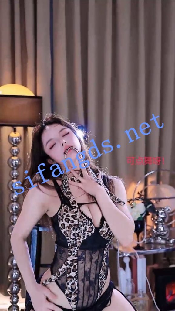 ⭐【畅聊直播】宣宣子 深沟半球 擦边性感诱惑尺度骚舞【36V】【3.08G】