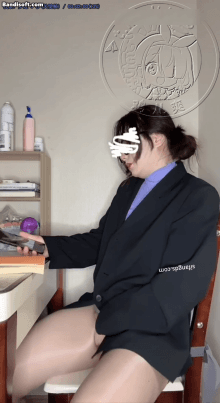 【推特 桔梗】定制长视频 剧情骚话 骚老师 紫薇高潮乱颤【2V】【1.62G】