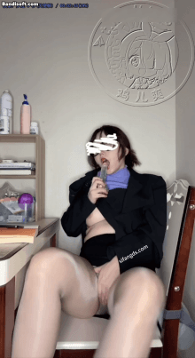 【推特 桔梗】定制长视频 剧情骚话 骚老师 紫薇高潮乱颤【2V】【1.62G】