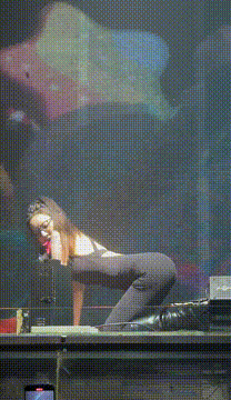 【网红女DJ现场大尺度热舞2】真空乳沟 后摇 跪摇 性感死了【181V】【2G】