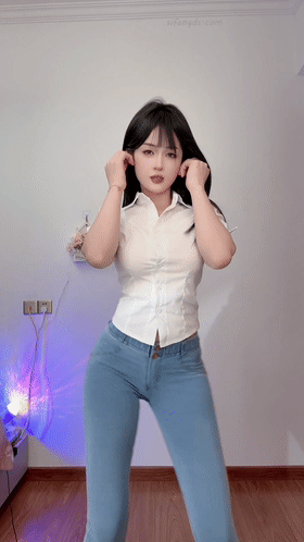 快手骚骚主播 晨洁、笨蛋小鱼、宝粉 性感内衣骚舞自摸诱惑【13V】【2.02G】