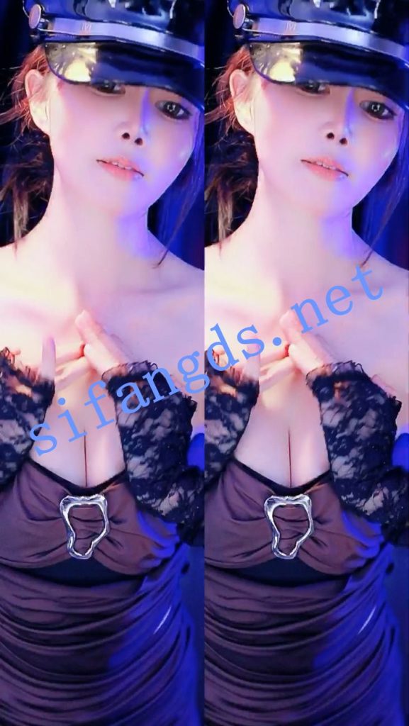 ⭐【星球直播】金秘书 擦边露内性感诱惑骚舞【15V】【1.56G】