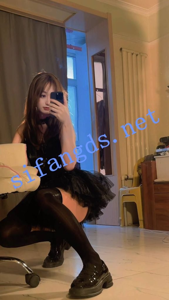 超高颜值极品TS 辣辣姜不辣 788SVIP 8月最新福利【25P9V】【1.64G】