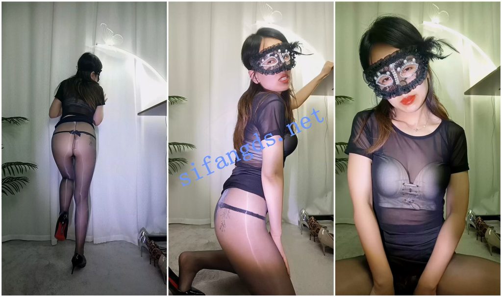 【快手福利】风骚高跟丝袜熟女【吻你】上帝视角掰B自慰【7V】【2.37G】