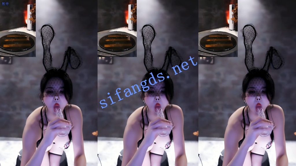 【网易CC】温凉，大屌坐插白浆直流，小恶魔肛塞加磅【1V】【736M】