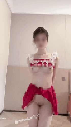 【重磅】极品大学舞蹈生【小乔（以安）】9月最新付费裸舞【24V】【477M】