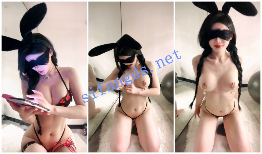 【顶级绿播女神下海 专治不硬】最美蜜臀 突破尺度堪比福利【6V】【2.37G】