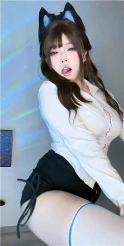 快手反差主播 崽崽睡不醒 私定裸舞内衣诱惑童颜大奶反差【19V】【1.71G】