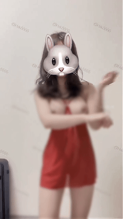 推特新晋福利姬 小美女心碎碎 反差裸舞Q弹动感圆乳抖飞了【102V】【326M】