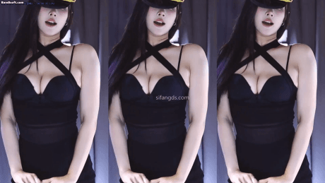 【漂漂 KK佰星】极品美女 三角热裤仰望视角露逼边 抖奶骚舞【8V】【759M】