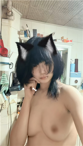 抖音嫩妹 炉石传说游戏主播 冻梨 私拍裸舞自摸小粉穴拉丝【9V】【440M】