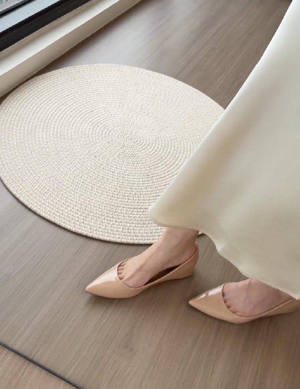 推特 缘为冰 自入门槛，170舞蹈生美腿丝袜冷白皮女神，叫声淫荡【87V】【2.55G】