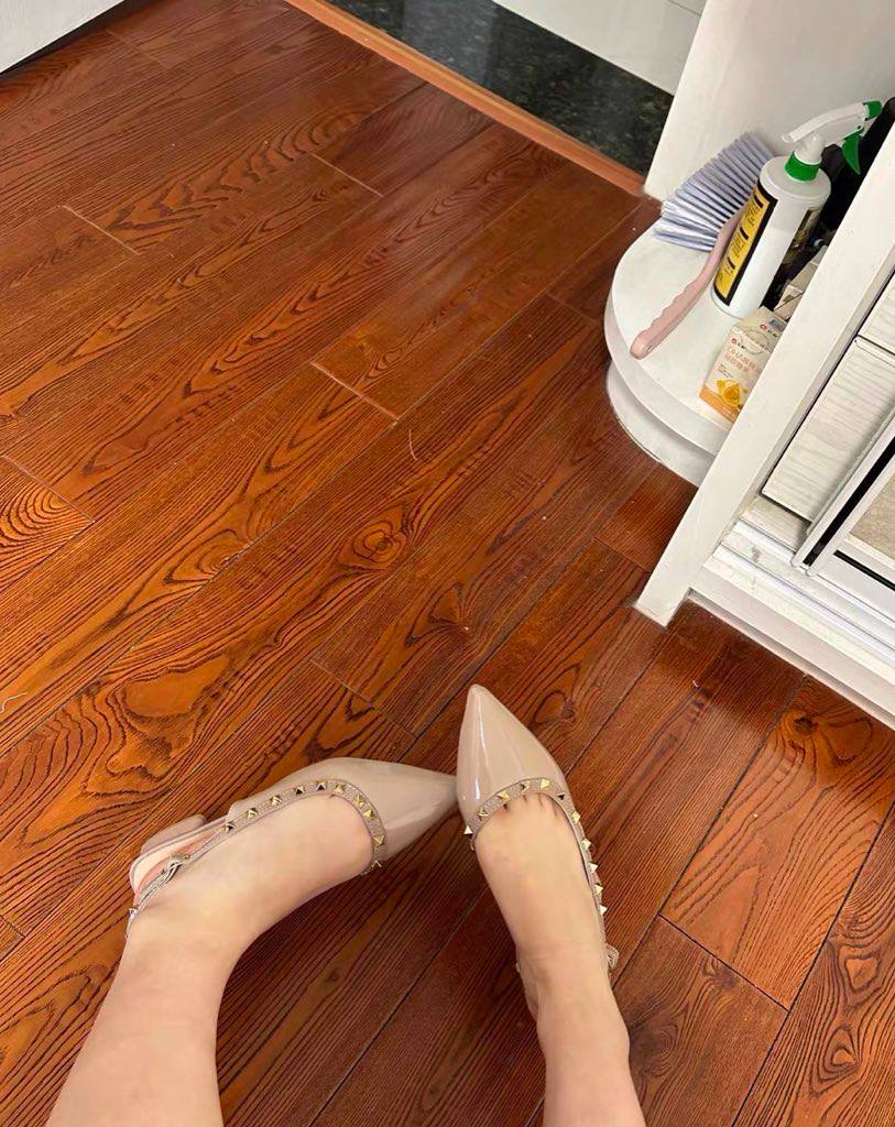 推特 缘为冰 自入门槛，170舞蹈生美腿丝袜冷白皮女神，叫声淫荡【87V】【2.55G】