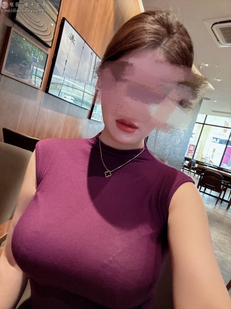 放逐的灵魂 👑 推特 放逐的灵魂 自入门槛，10月29日新作，黑丝骚臀人妻被单男狠狠输出【40P6V】【366M】