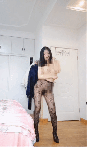 B站甜美UP ChengerNYCErNL 退站定制绝版裸舞 韩舞大摆锤【12V】【1.08G】