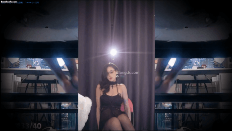 【虎牙】顾九卿 超骚主播 性感黑丝短裙 露白色内裤 双视角【5V】【334M】