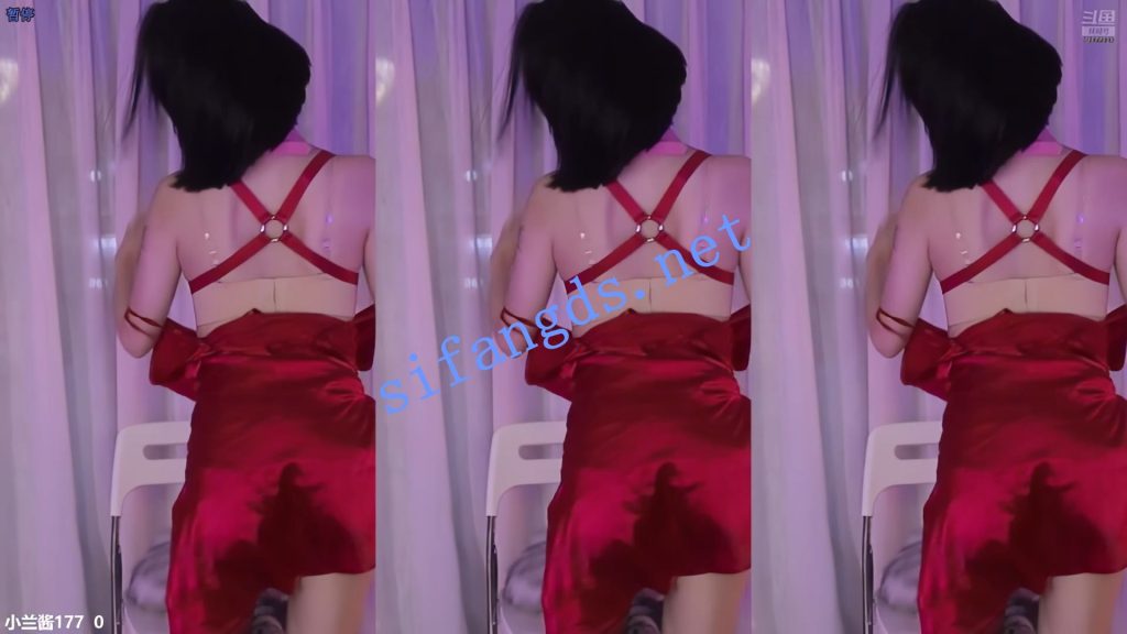 【斗鱼】热舞代言人第3场精选，翁馨差点勒出整个屁股【13V】【1.75G】