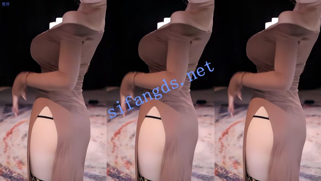 【斗鱼】谁的小棉袄呢，高开叉漏丁稀缺定制，典藏！！！【1V】【145.5M】