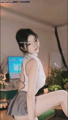 【漂漂 甜不乖】超美女神 极品巨乳 抖奶露内裤骚舞 情趣【24V】【1.54G】