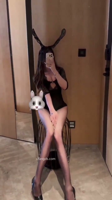 抖音 李恩秀 魔鬼身材骚母狗 啪啪做爱 勾引外卖员等【23V】【107M】