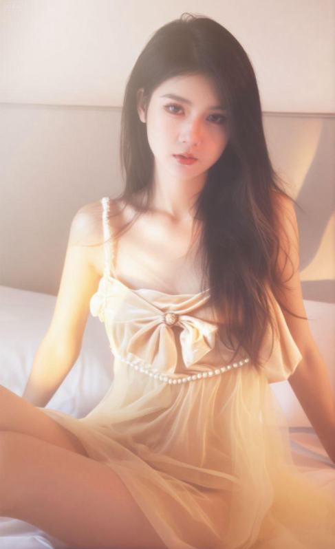 重磅【大学生私房拍摄】明星颜值长得很像白鹿的模特【1V150P】【6.81G】