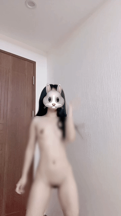 推特萌妹福利姬 小烨、宝宝111 真金定制反差裸舞动感起飞【28V】【609M】