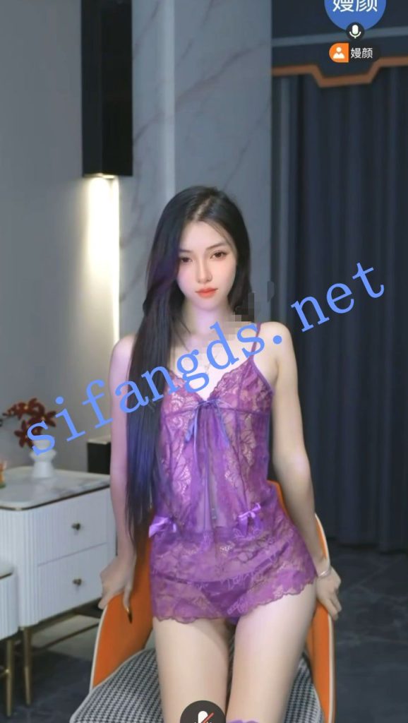 【抖音】 嫚颜 超高颜值主播 脱衣舞 裸舞 酸奶湿身【3V】【1.08G】