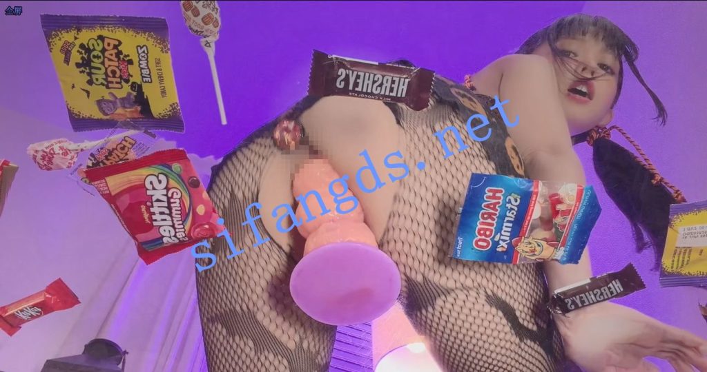 【OnlyFans】KittyxKum绯红小猫 新出10V大合集插到你吐【10V】【3.47G】