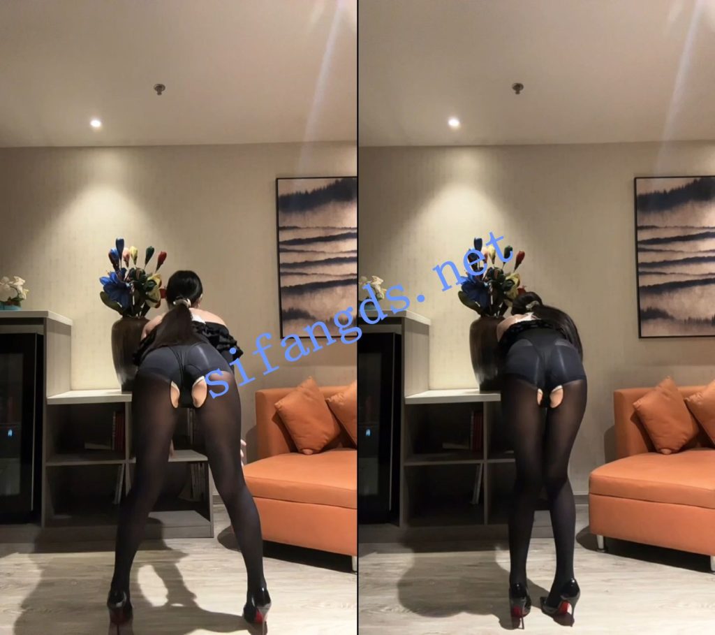 【抖音】圈圈吖 百万粉丝 内衣 揉胸 抖臀定制【2V】【556M】