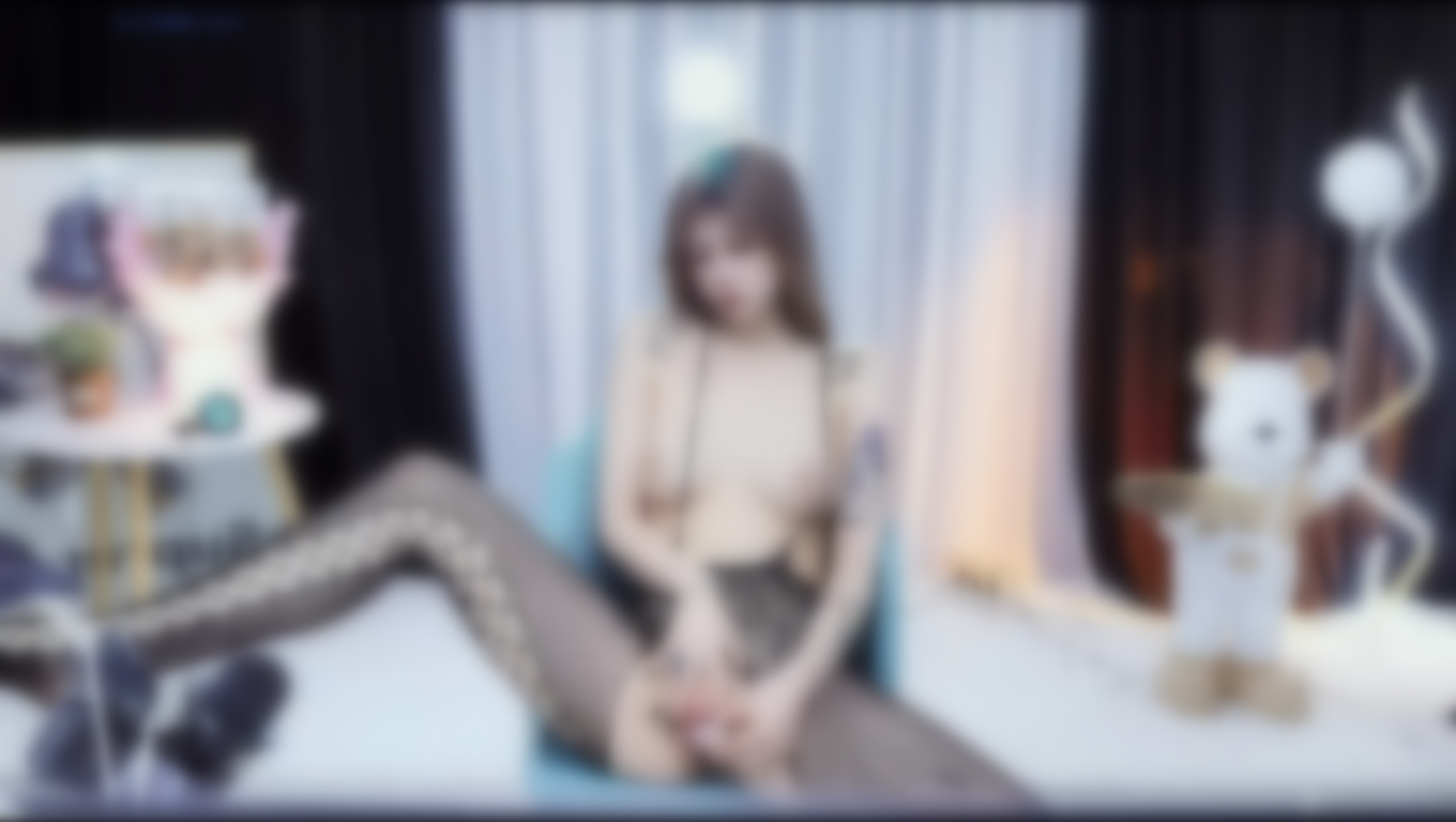 【网易CC】朱朱，裸舞+自慰 良心主播标准化操作定制【1V】【1.87G】