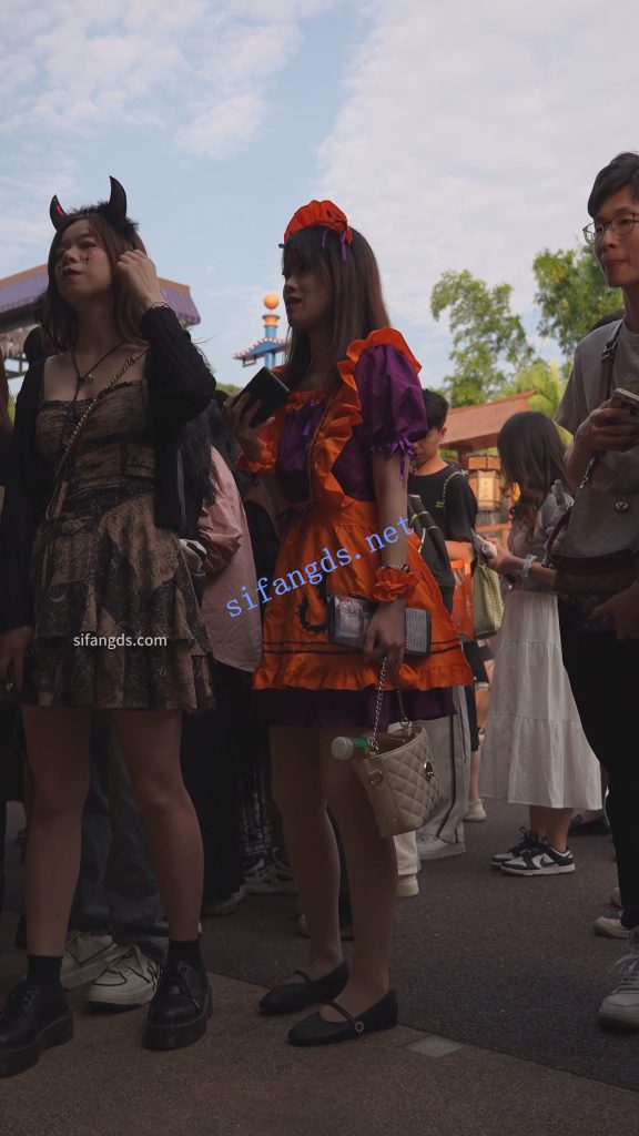 【永久专享】(BC-B-226)丝袜6部合辑..黑丝小姐姐疑似无内..透明肉丝白内【6V】【1.52G】