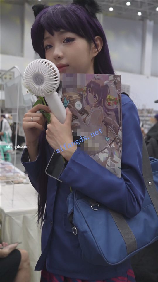 【永久专享】【xxn-316】两位制服jk猫耳cos美女..黑丝花内对着镜头弯腰【2V】【1.02G】