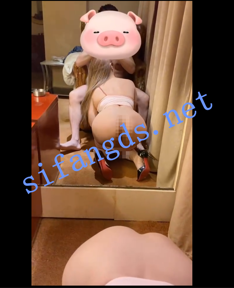 【抖音肥臀】丁老师 万粉肥臀露脸吃鸡后入 无任何遮挡【8V】【64M】