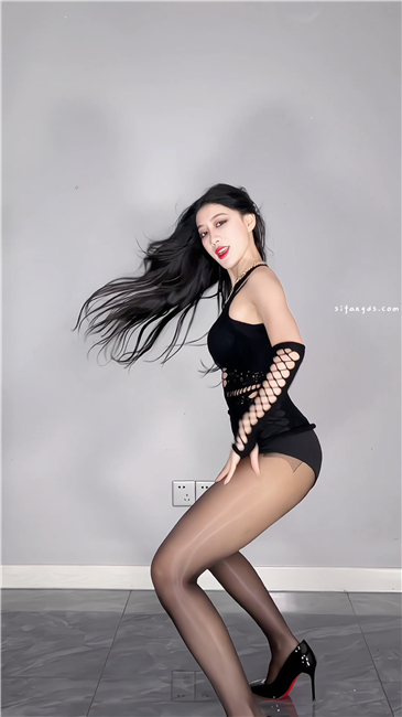 B站专业舞UP 小艾x艾 最新情趣高跟丝袜蹈定制骚舞4K原版【31V】【12G】