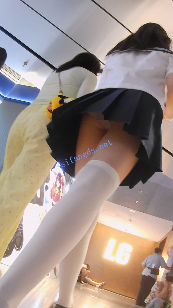 【永久专享】付模版『D·D』-205-水手服学生妹，半腿白丝，白窄内嵌入屁股【1V】【1.53G】【永久专享】付模版