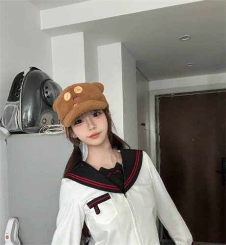 抖音 小姜姜 气质精神小妹 露点 自慰 掰开B特写【1V】【143M】